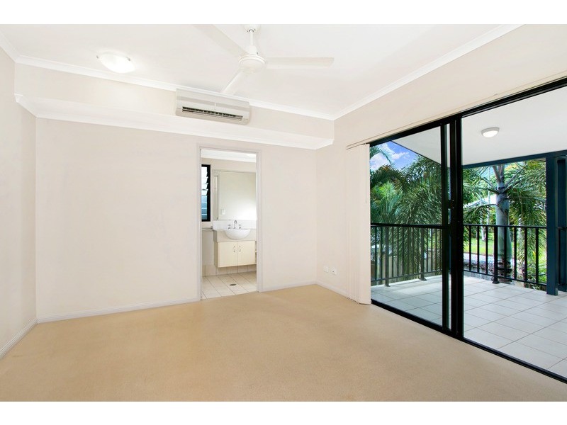 Redlynch QLD 4870