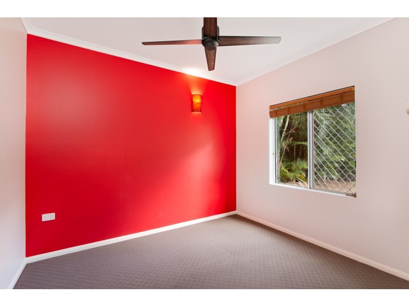 17 Jasmine Street, Redlynch QLD 4870