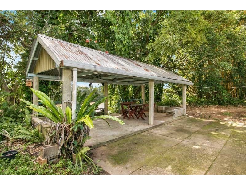 1 Magazine Street, Stratford QLD 4870