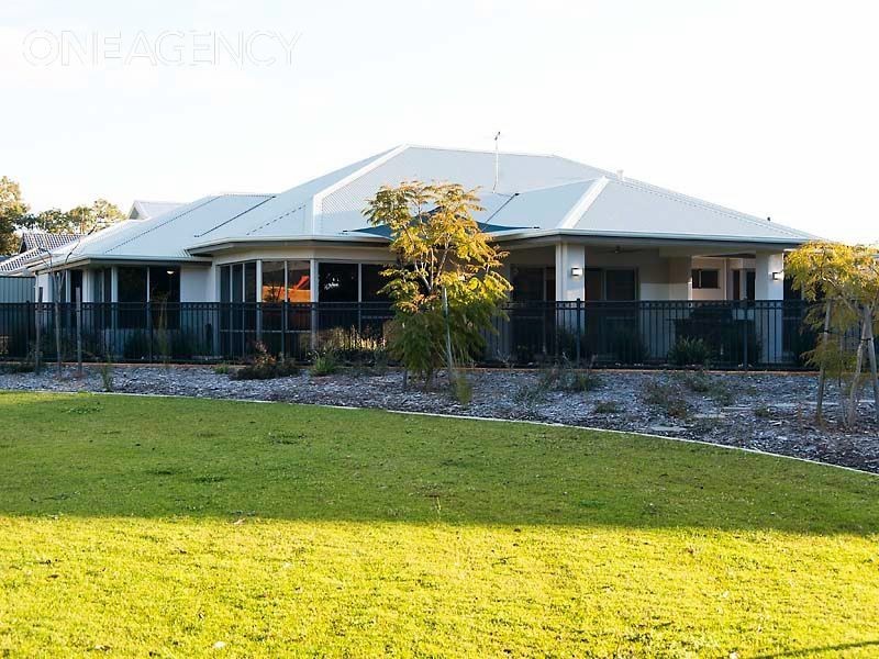 10 Miamit Lane, Byford WA 6122