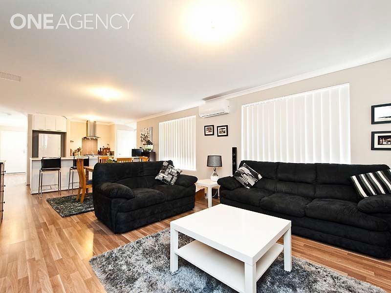 18 Bundoran Approach, Hilbert WA 6112