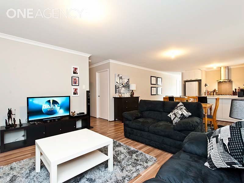 18 Bundoran Approach, Hilbert WA 6112