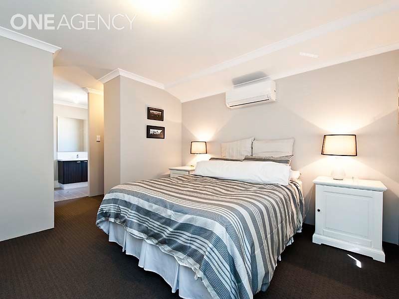 18 Bundoran Approach, Hilbert WA 6112