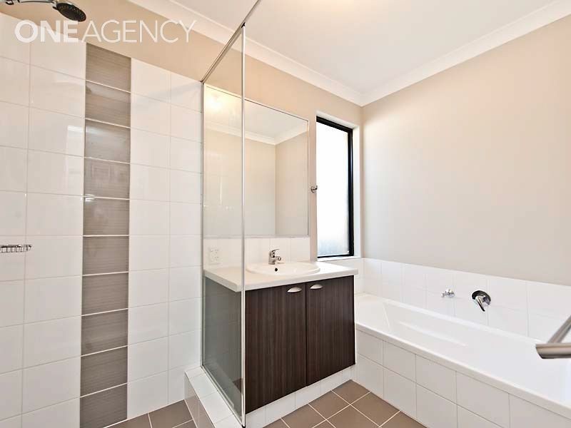 18 Bundoran Approach, Hilbert WA 6112
