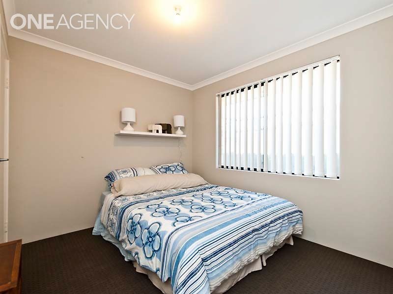 18 Bundoran Approach, Hilbert WA 6112