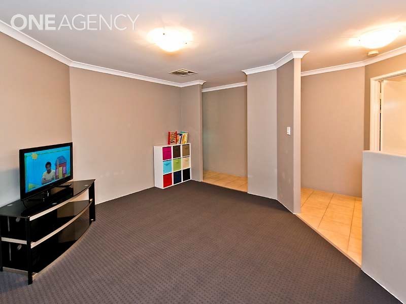 18 Strutt Parkway, Southern River WA 6110