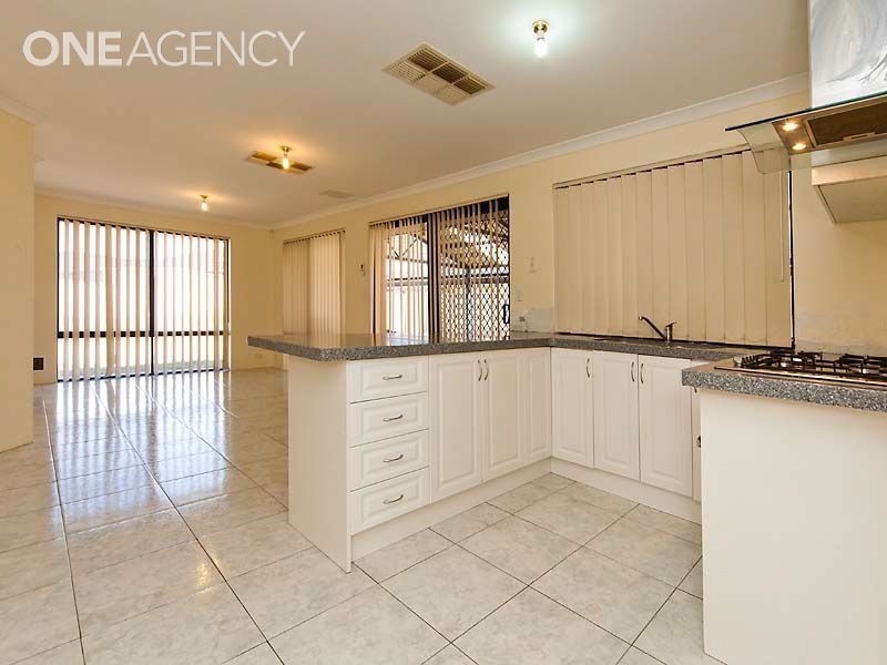 5 Kemshall Way, Maddington WA 6109