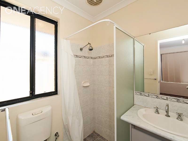 5 Kemshall Way, Maddington WA 6109