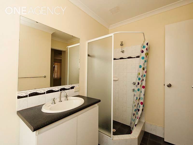 5 Kemshall Way, Maddington WA 6109