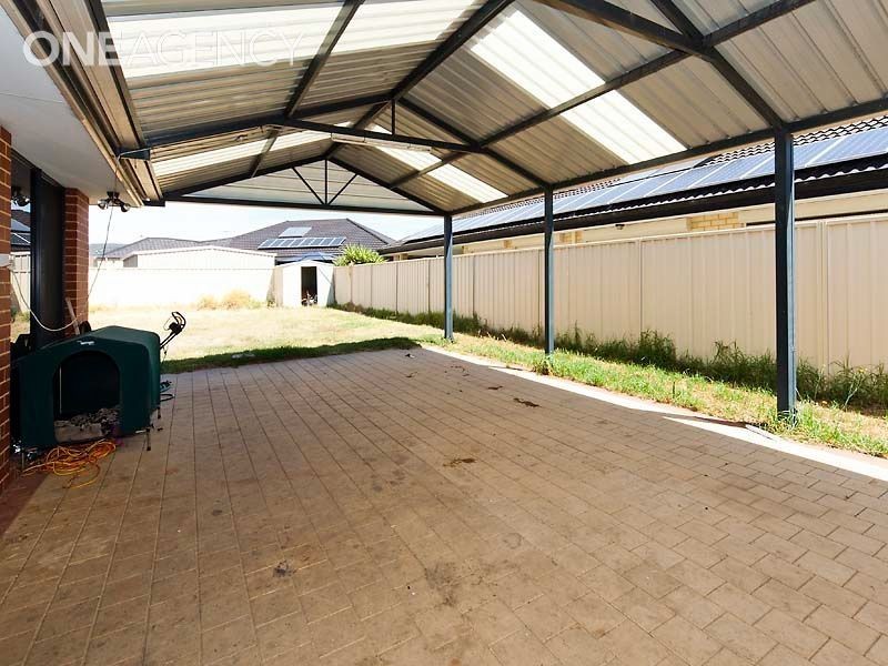 5 Kemshall Way, Maddington WA 6109