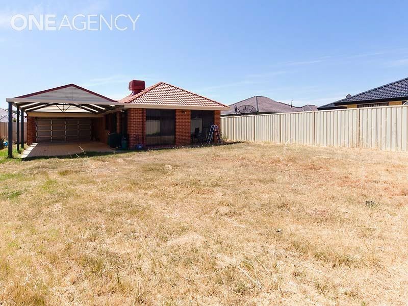 5 Kemshall Way, Maddington WA 6109