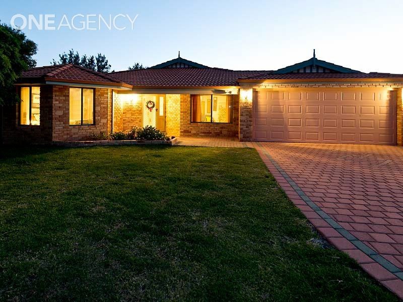 28 Hedgeley Way, Canning Vale WA 6155