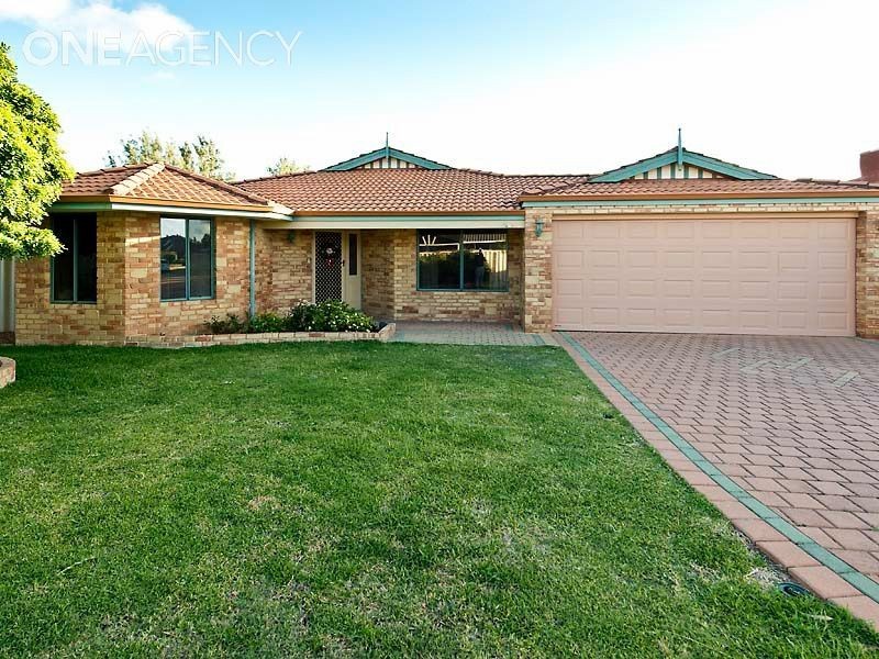 28 Hedgeley Way, Canning Vale WA 6155