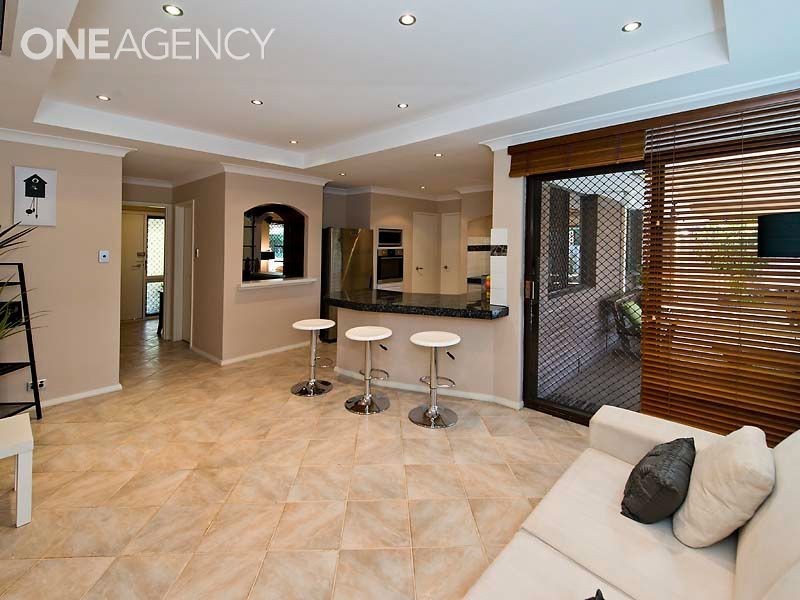 16 McLeish Place, Thornlie WA 6108