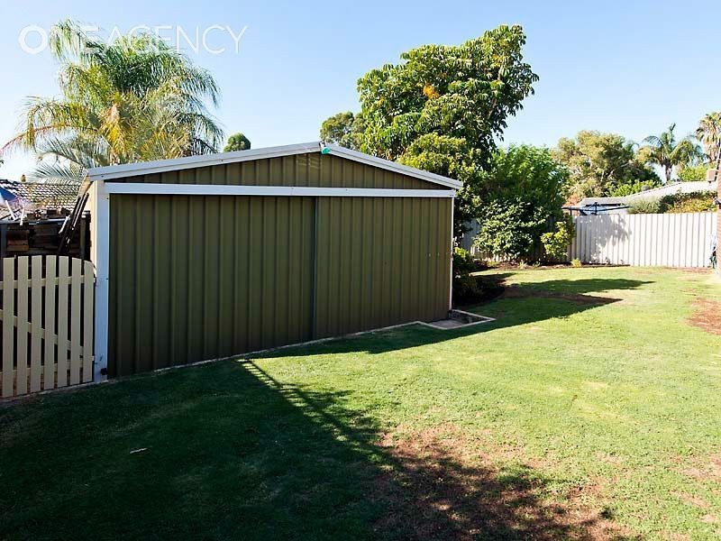 16 McLeish Place, Thornlie WA 6108