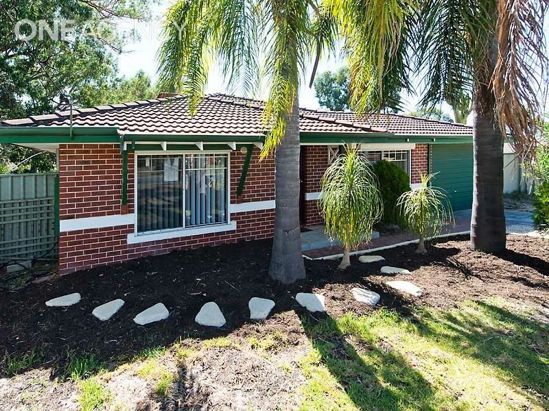 28 Moss Street, Huntingdale WA 6110