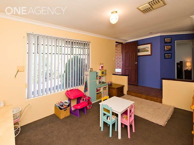 28 Moss Street, Huntingdale WA 6110