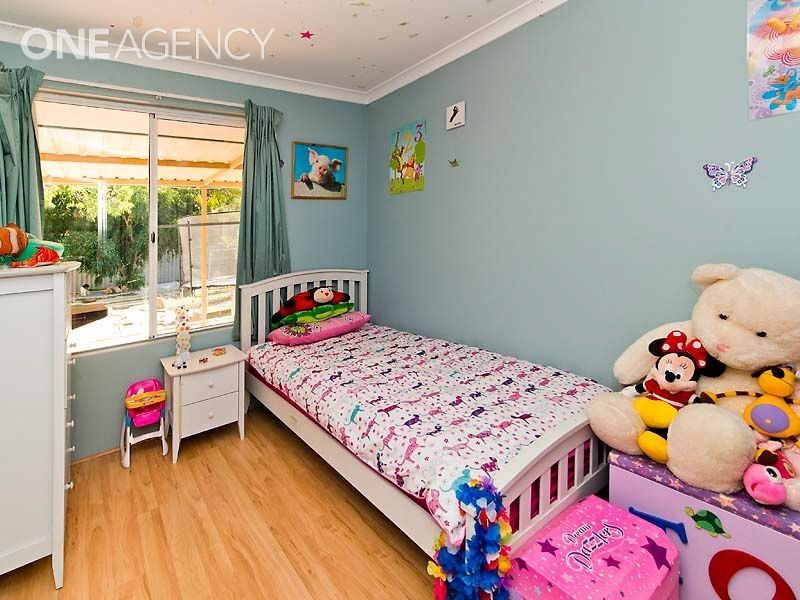 28 Moss Street, Huntingdale WA 6110