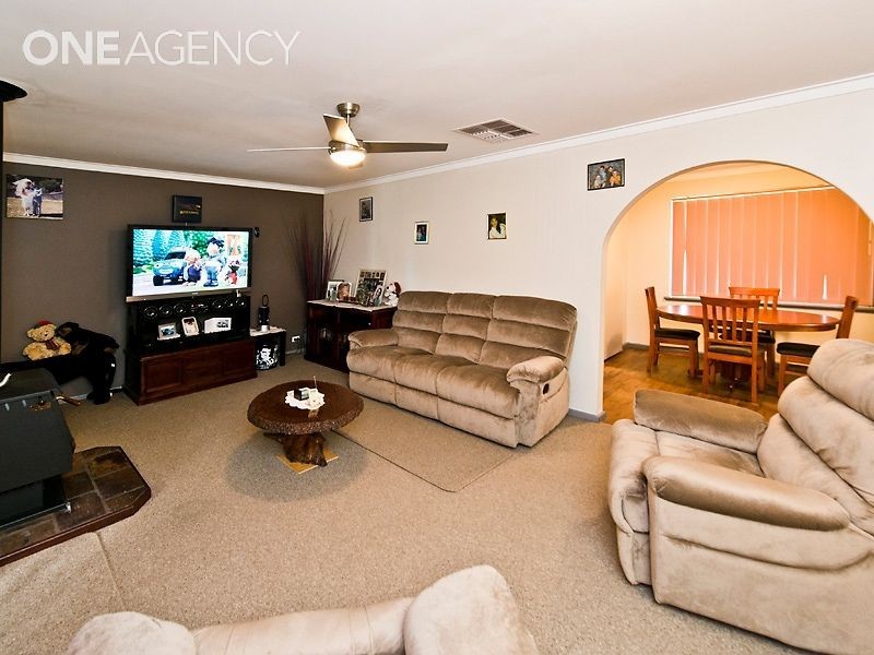 75 Dale Road, Armadale WA 6112