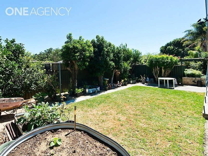 75 Dale Road, Armadale WA 6112