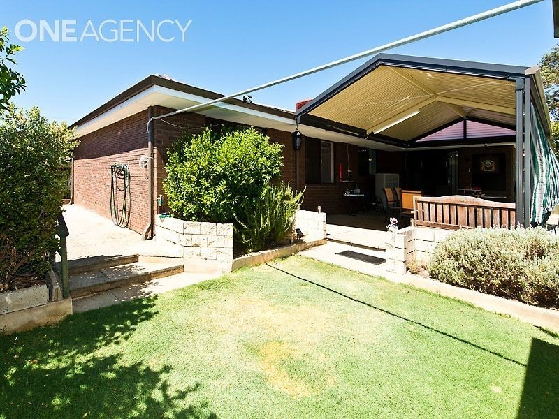 75 Dale Road, Armadale WA 6112
