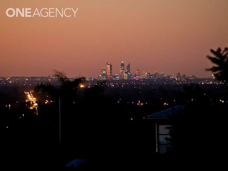 68 Ashley Drive, Kelmscott WA 6111