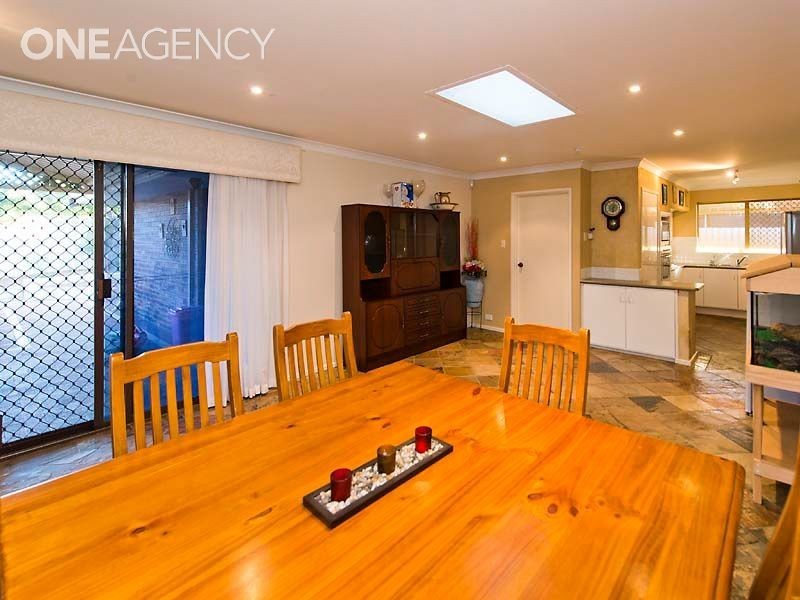 16 Glenhurst Court, Camillo WA 6111