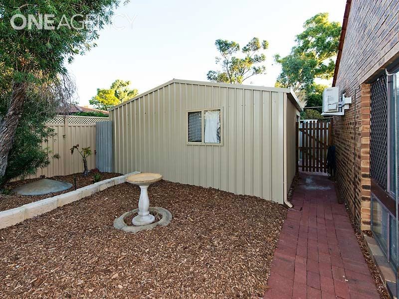 16 Glenhurst Court, Camillo WA 6111