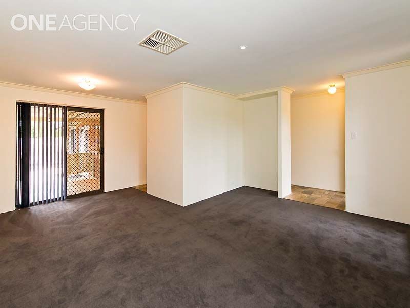 12 Montrose Circle, Camillo WA 6111