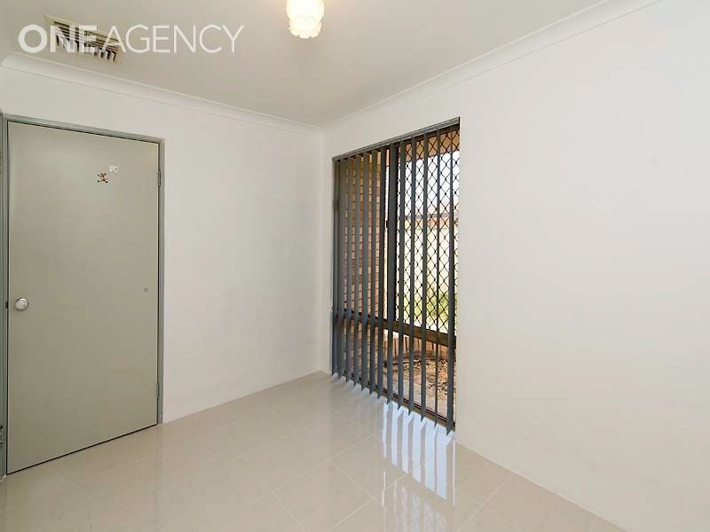 40 Farmer Avenue, Brookdale WA 6112