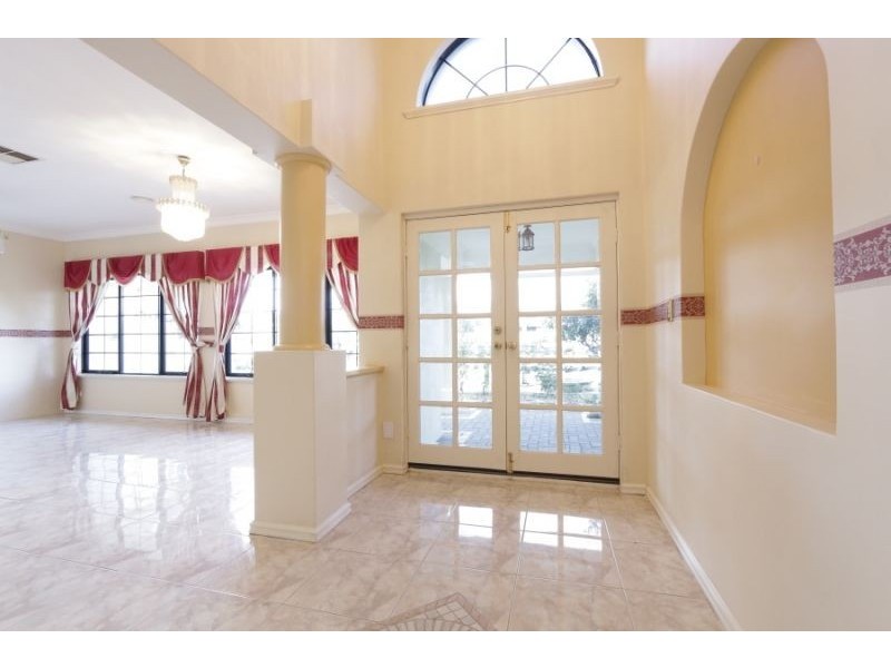 8 Saltram Turn, Canning Vale WA 6155