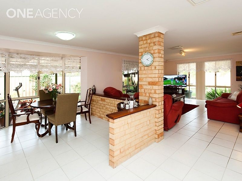 38 Leatherwood Way, Huntingdale WA 6110