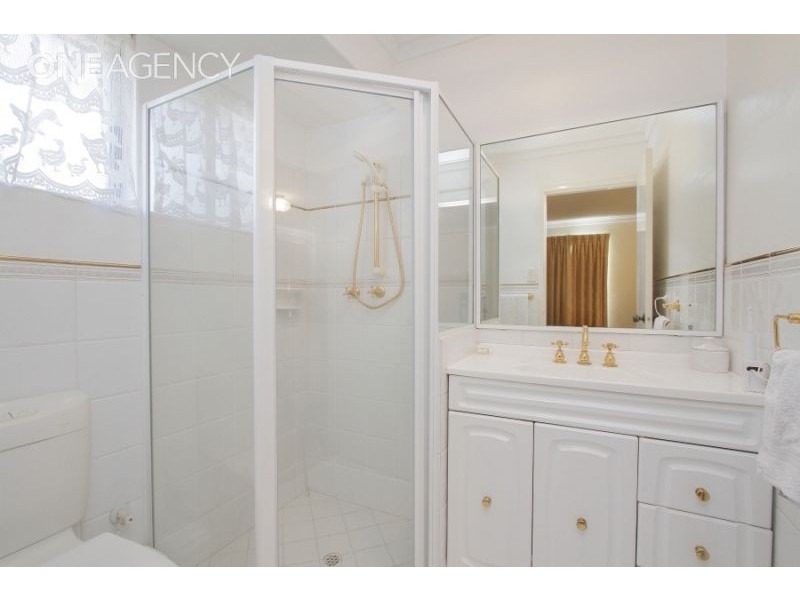 6 Rae Place, Leeming WA 6149