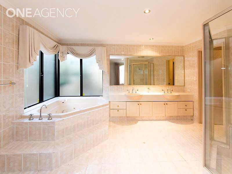 31 Lucas Loop, Canning Vale WA 6155