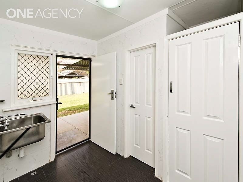 2 Tijuana Road, Armadale WA 6112