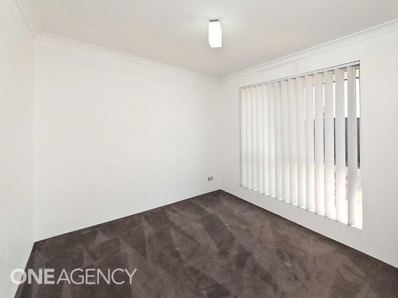 2  Kate Link, Piara Waters WA 6112