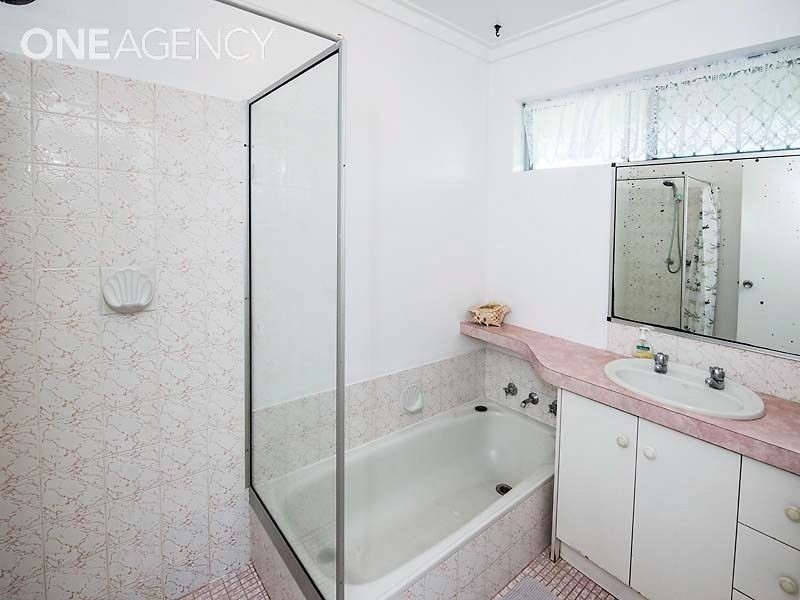 1 Sidcup Way, Kelmscott WA 6111