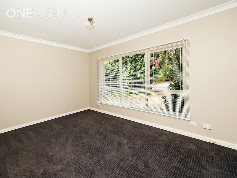 9 Natasha Way, Camillo WA 6111