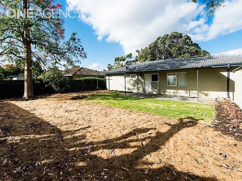 9 Natasha Way, Camillo WA 6111