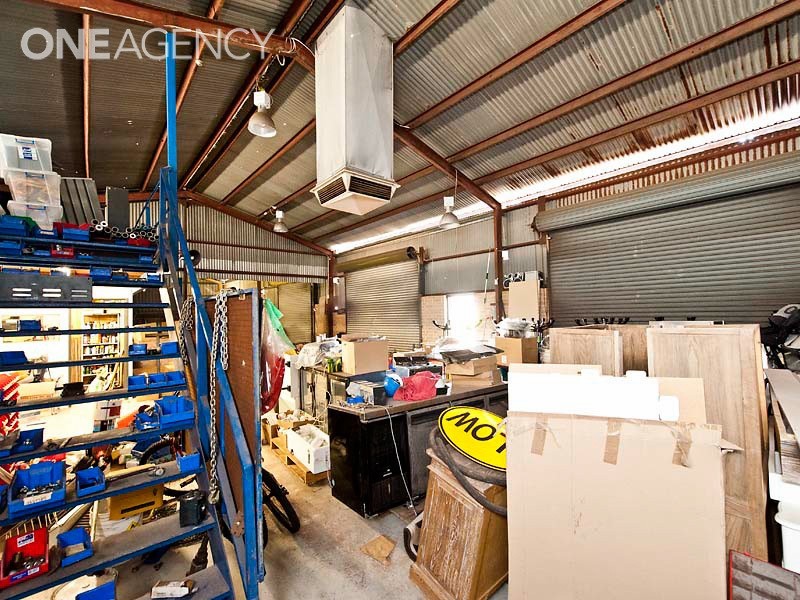 26 Owen Road, Kelmscott WA 6111