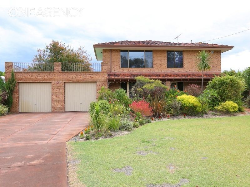 8 Rivermoor Loop, Riverton WA 6148