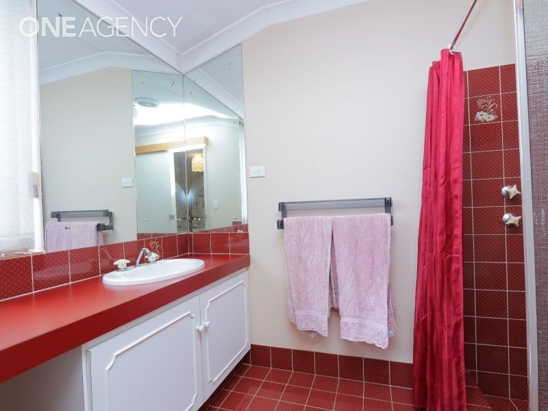 8 Rivermoor Loop, Riverton WA 6148