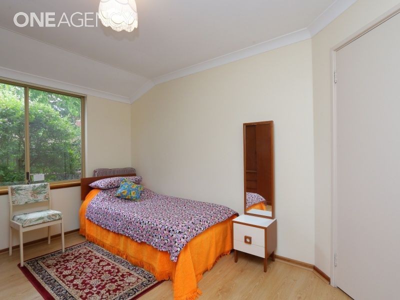 8 Rivermoor Loop, Riverton WA 6148