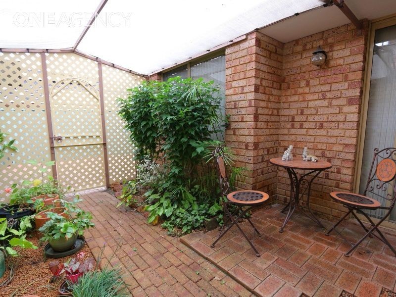 8 Rivermoor Loop, Riverton WA 6148