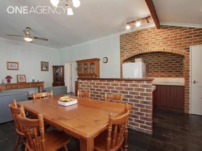 22 Treetop Circle, Canning Vale WA 6155