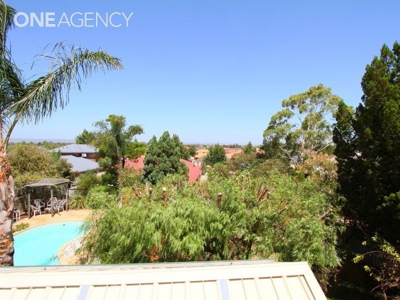 22 Treetop Circle, Canning Vale WA 6155