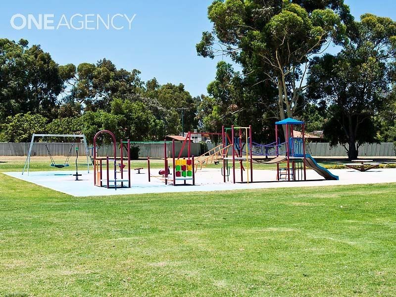 7 Joyner Way, Armadale WA 6112