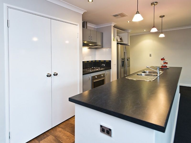 16 Clover Approach, Seville Grove WA 6112