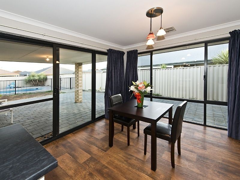 16 Clover Approach, Seville Grove WA 6112