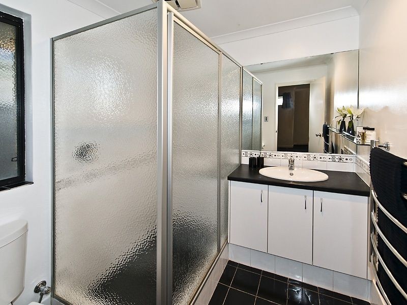 16 Clover Approach, Seville Grove WA 6112